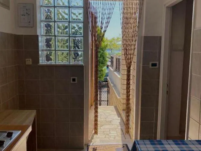 Apartments Idea - Studio Apartment With Sea View Jadranovo Chorwacja